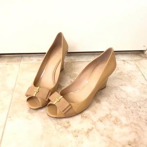 Tory Burch Nude Wedges